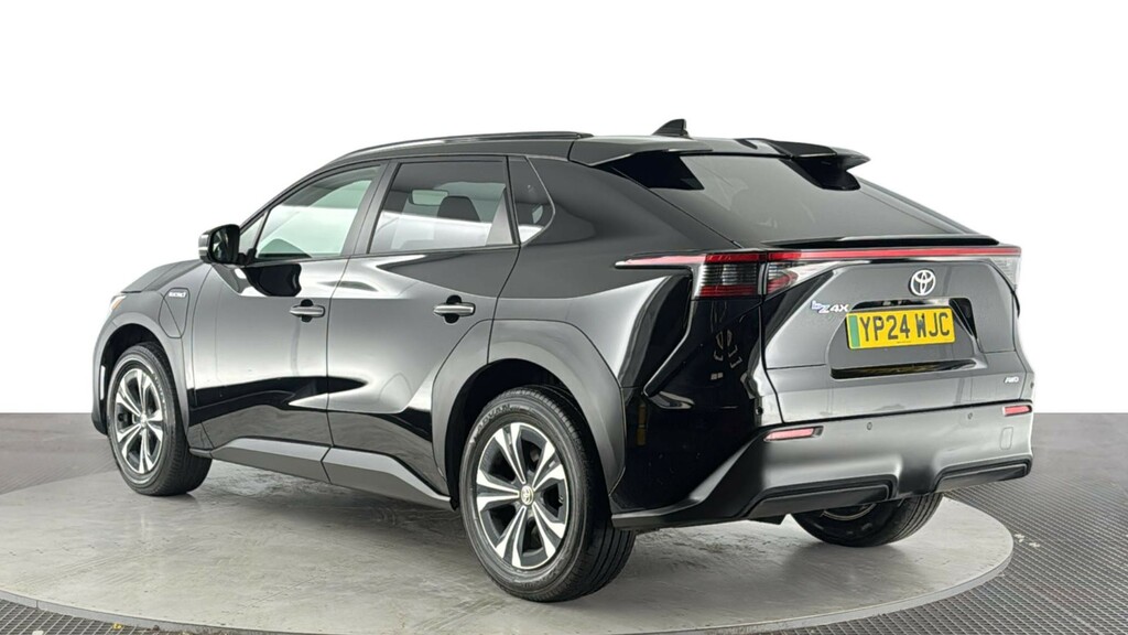 Toyota bZ4X 71.4Kwh Motion Suv Awd 11Kw Obc Black #6