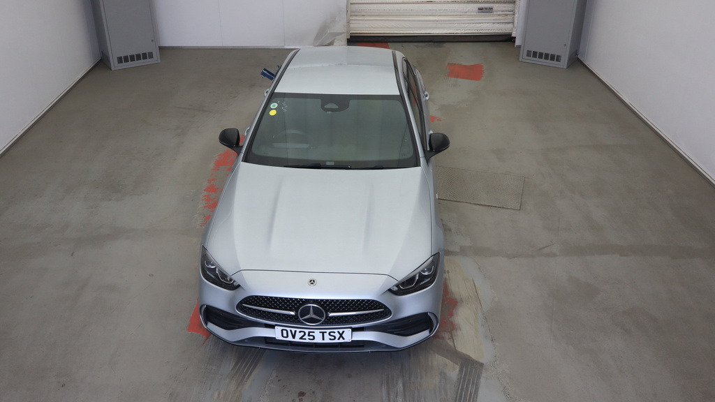 Mercedes-Benz C Class Amg Line Black #2