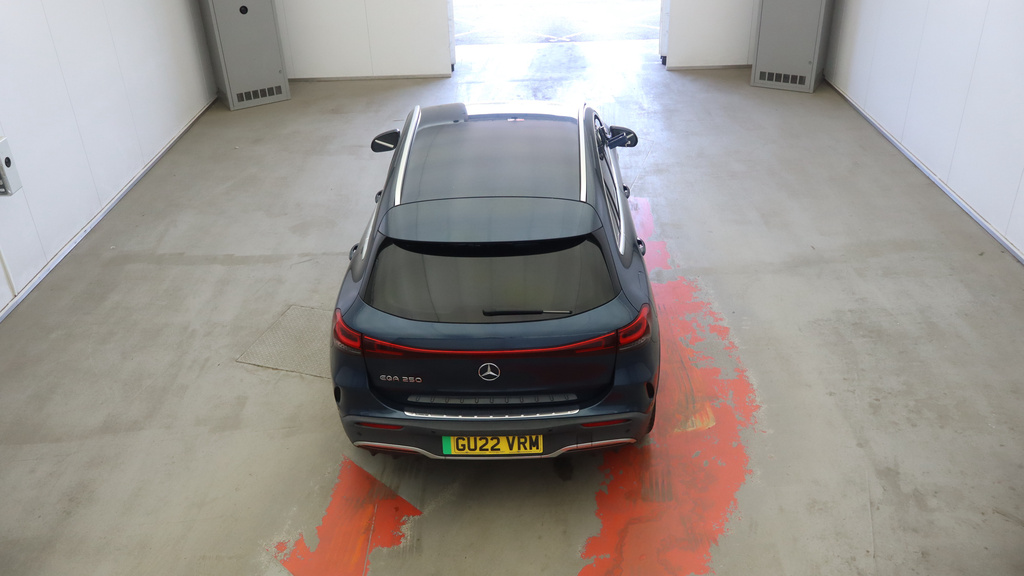 Mercedes-Benz EQA Eqa 250 66.5Kwh Amg Line Suv 19 Blue #3