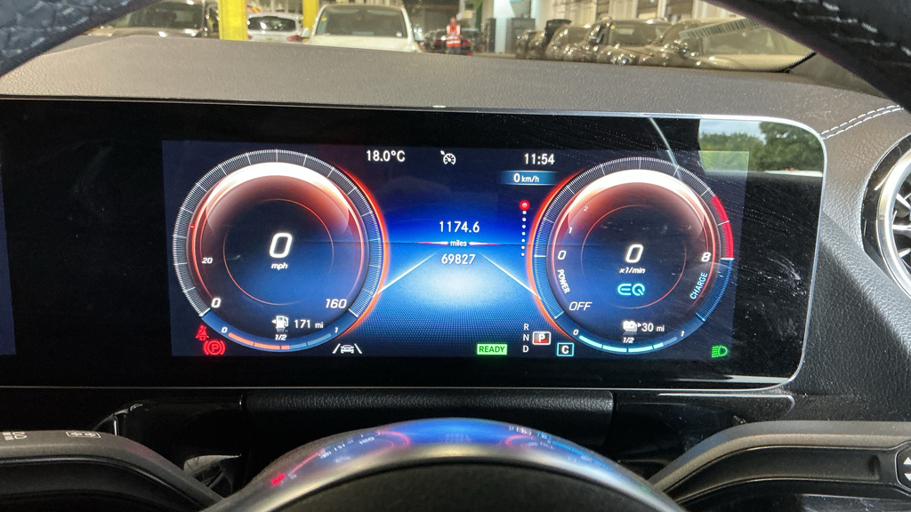 Mercedes-Benz GLA Class 1.3 Gla250e 15.6Kwh Exclusive Edition Premium Plu Black #5