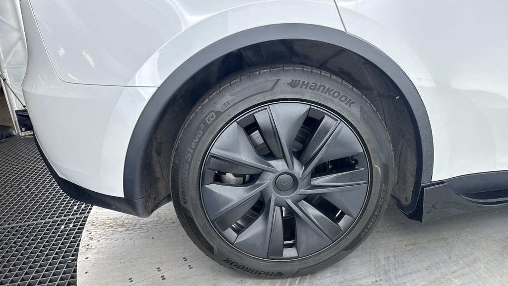 Tesla Model Y Rwd 5dr Auto White #21