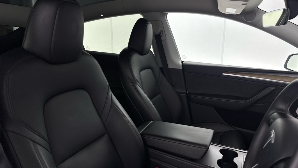 Tesla Model Y Rwd 5dr Auto White #18