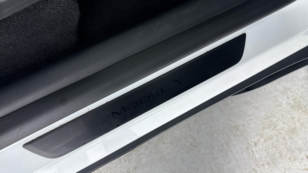 Tesla Model Y Rwd 5dr Auto White #16
