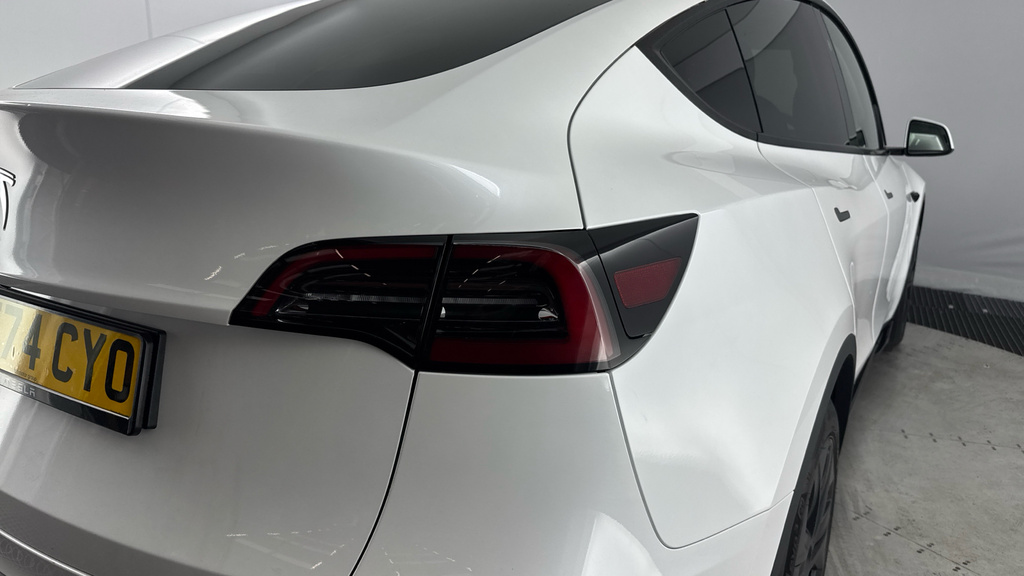 Tesla Model Y Rwd 5dr Auto White #20
