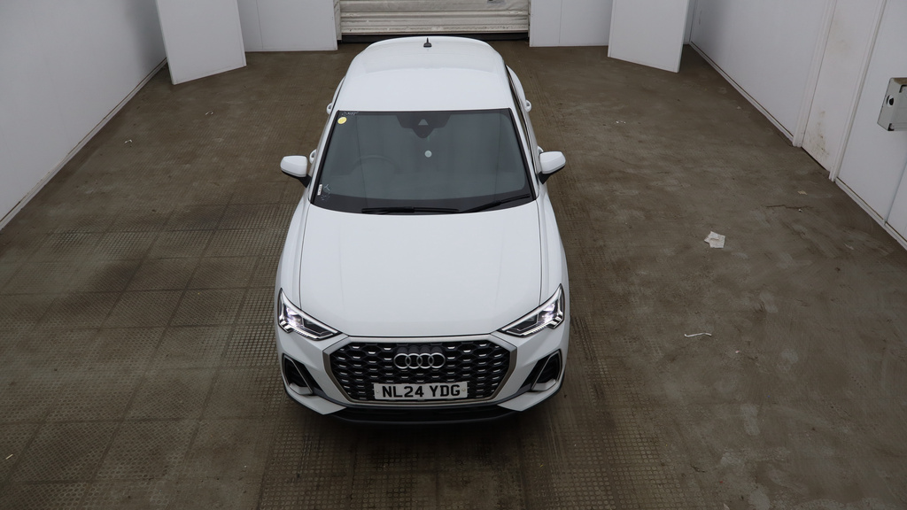 Audi Q3 35 Tfsi Black Edition S Tronic Tech Pack Black #1