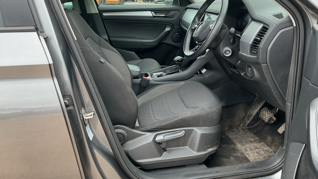 Skoda Kodiaq 1.5 Tsi Act Se Drive Suv Dsg Euro 6 S Grey #4
