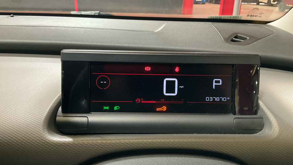 Citroen C4 Cactus 1.2 Puretech Flair Hatchback Eat6 Euro Black #4