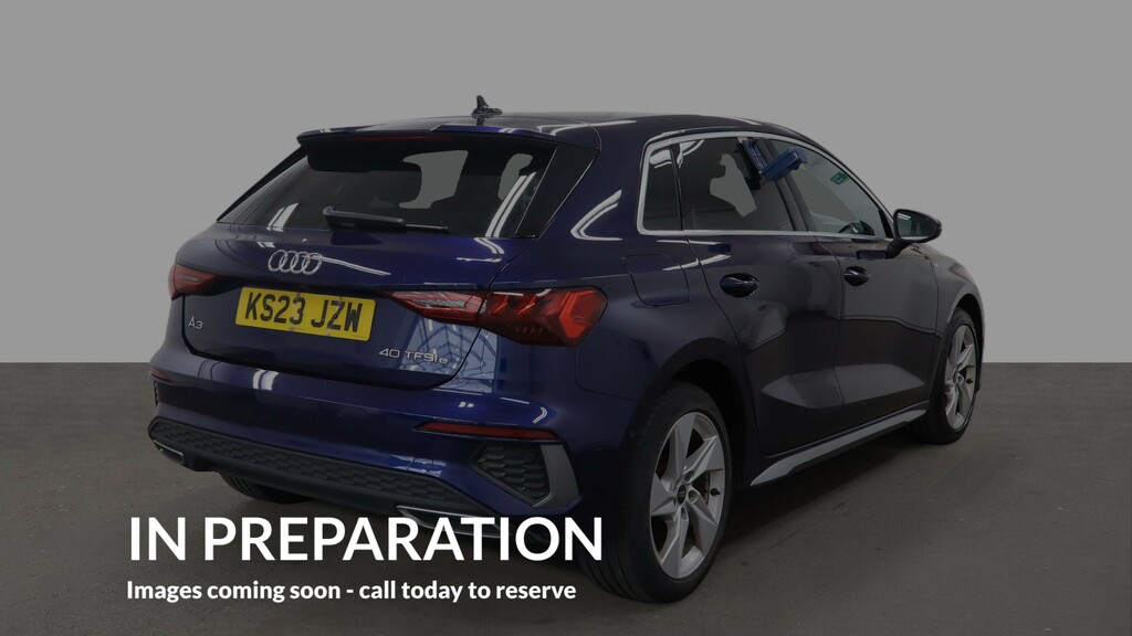 Audi A3 1.4 Tfsie 40 S Line Sportback Plug-in H Blue