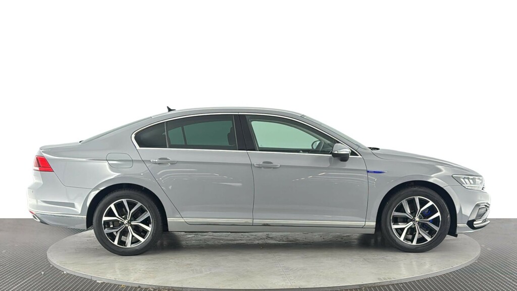 Volkswagen Passat 1.4 Tsi 13Kwh Gte Saloon Plug-in Hybrid Grey #3
