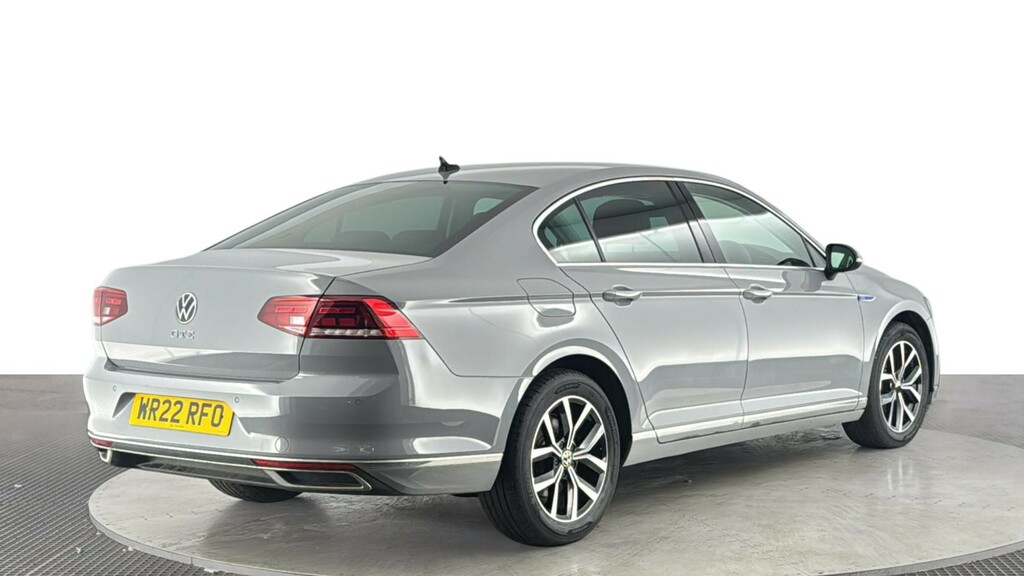 Volkswagen Passat 1.4 Tsi 13Kwh Gte Saloon Plug-in Hybrid Grey #4