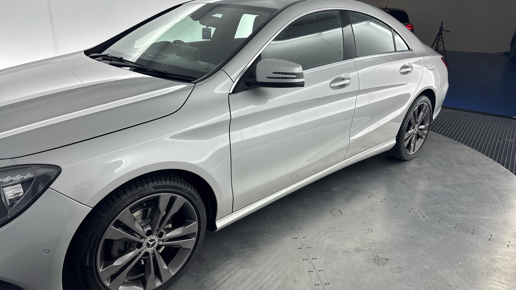 Mercedes-Benz CLA Class 2.1 Cla220d Black #23