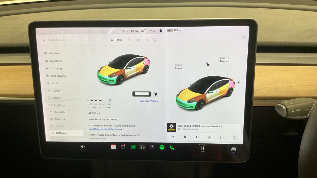 Tesla Model 3 Dual Motor Long Range Saloon 4 White #5
