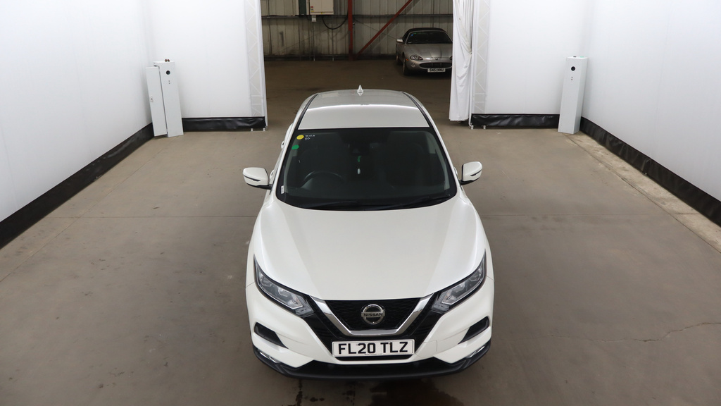 Nissan Qashqai 1.3 Dig-t Acenta Premium Suv Eur White