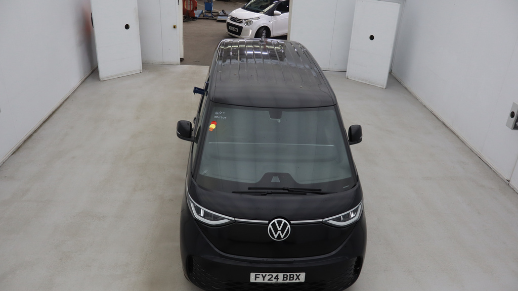 Volkswagen ID.Buzz Pro 77Kwh Life Mpv 204 Ps Black #3