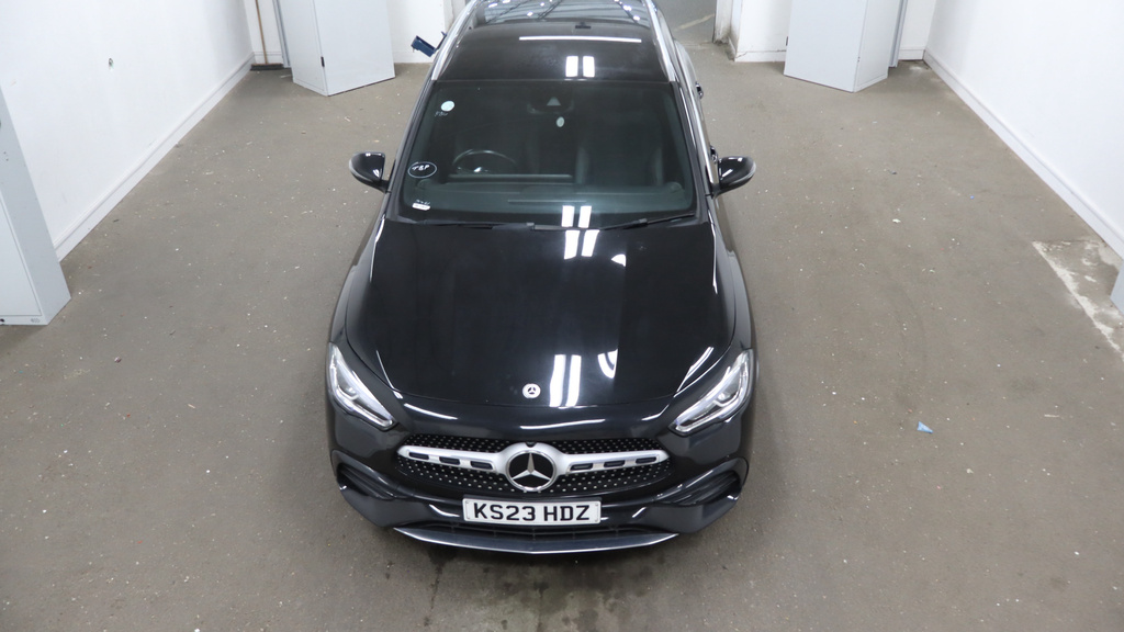 Mercedes-Benz GLA Class 1.3 Gla200 Amg Line Executive Suv 7G- Black