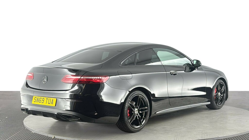 Mercedes-Benz E Class 2.0 E220d Amg Line Coupe G-tronic Euro Black #4