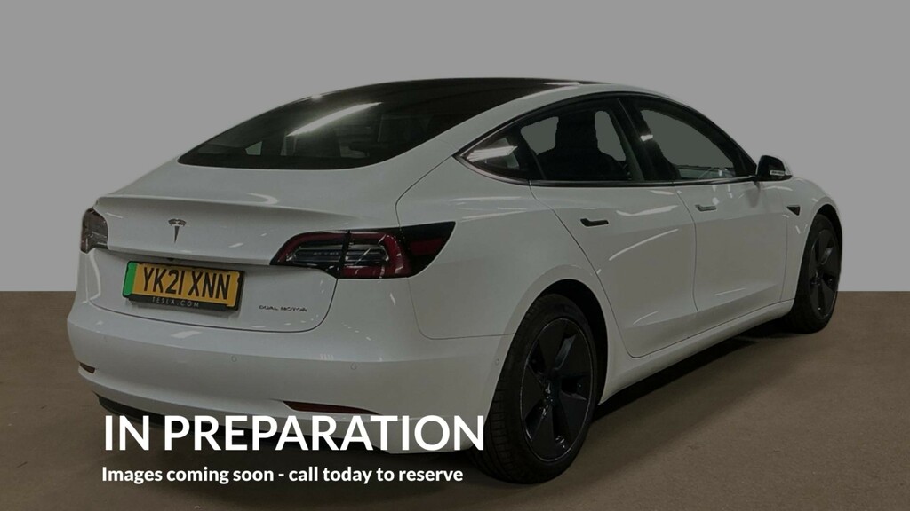 Tesla Model 3 Dual Motor Long Range Saloon 4 White