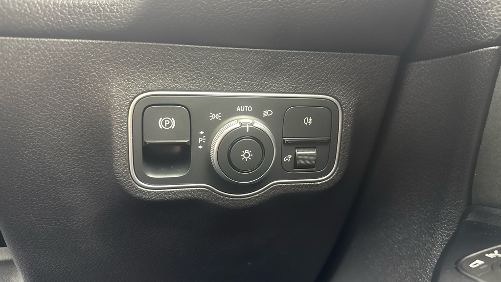 Mercedes-Benz EQB Suv Black #47