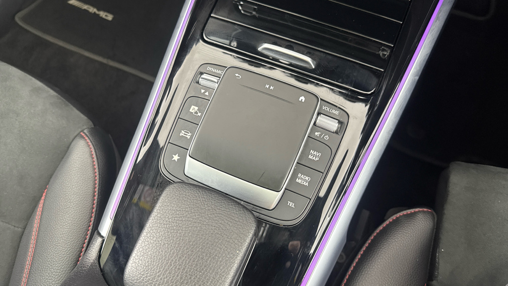 Mercedes-Benz EQB Suv Black #40