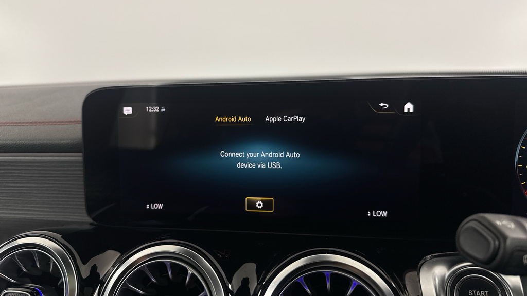Mercedes-Benz EQB Suv Black #32