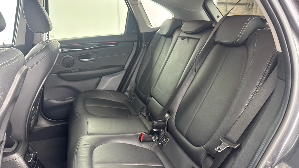 BMW 2 Series Active Tourer 218I Se White #14