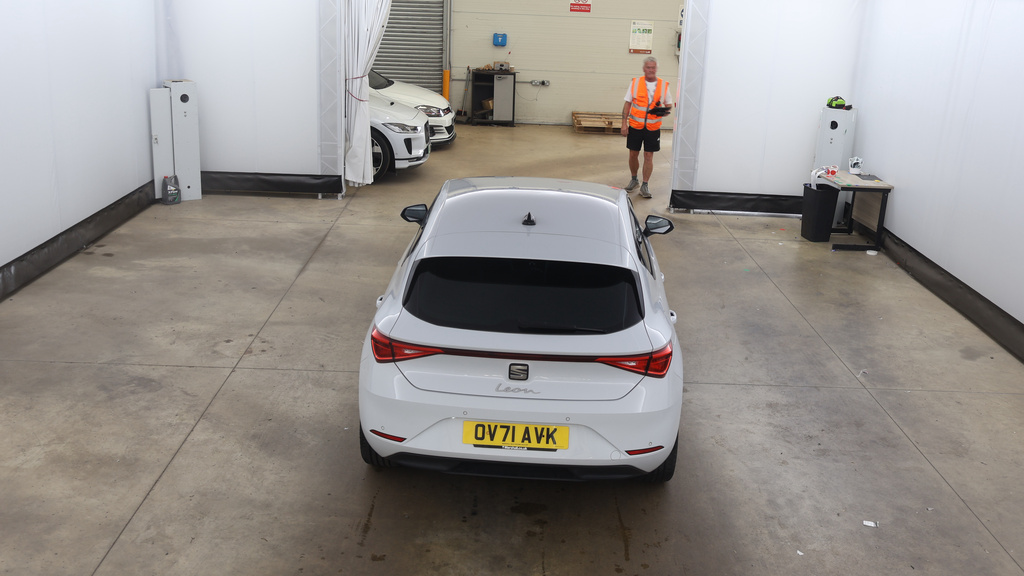 Seat Leon 1.0 Tsi Evo Se Dynamic Hatchback White