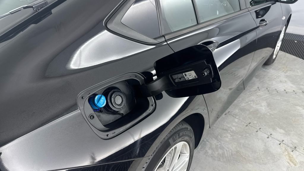 Vauxhall Insignia Turbo D Se Nav Blue #17