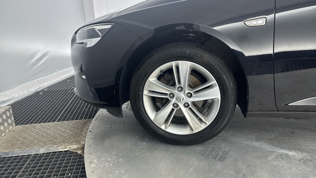 Vauxhall Insignia Turbo D Se Nav Blue #21