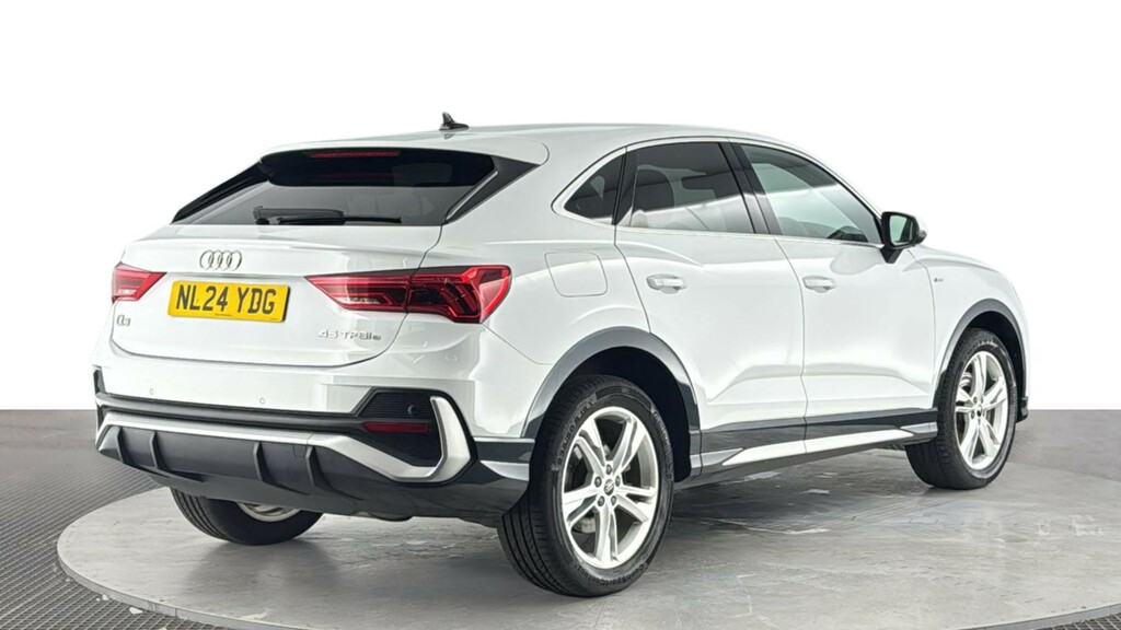 Audi Q3 1.4 Tfsie 45 S Line Sportback Plug-in H NL24YDG White #4