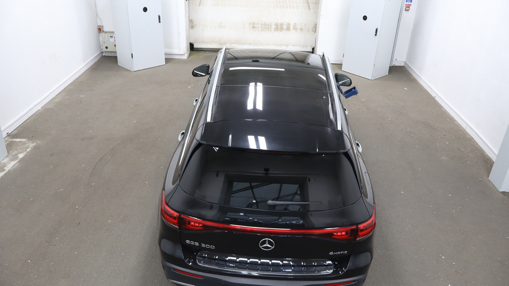Mercedes-Benz EQB Eqb 300 66.5Kwh Amg Line Premium Suv Electri Black #3
