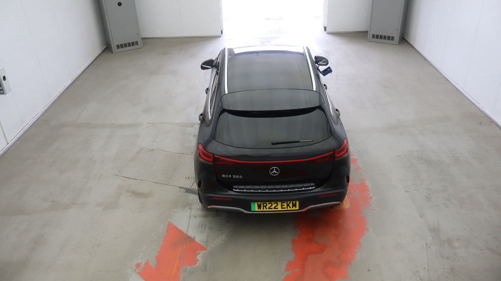 Mercedes-Benz EQA Eqa 250 66.5Kwh Amg Line Suv 19 Black #2