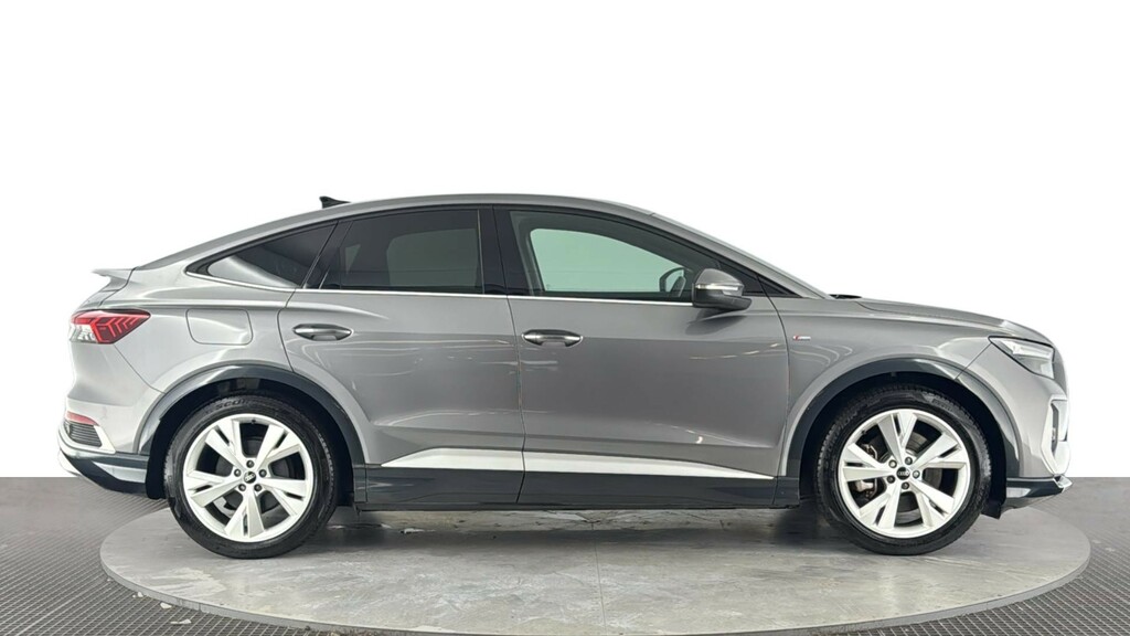 Audi Q4 E Tron 40 S Line Sportback 82Kwh 204 P Grey #3