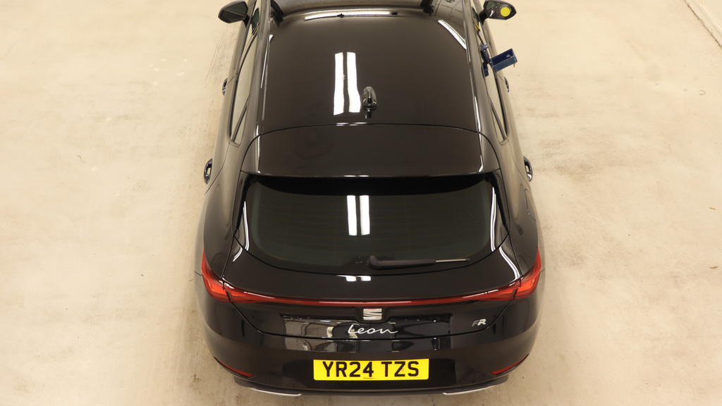Seat Leon 1.5 Etsi Mhev Fr Hatchback Hybrid Dsg E Black #2