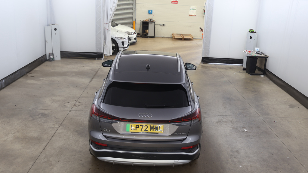Audi Q4 E Tron 40 S Line Suv 82Kwh 204 Ps Grey