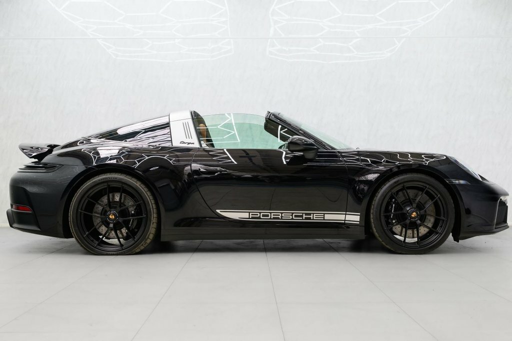 Porsche 911 3.6L 992 4 Gts Black #4