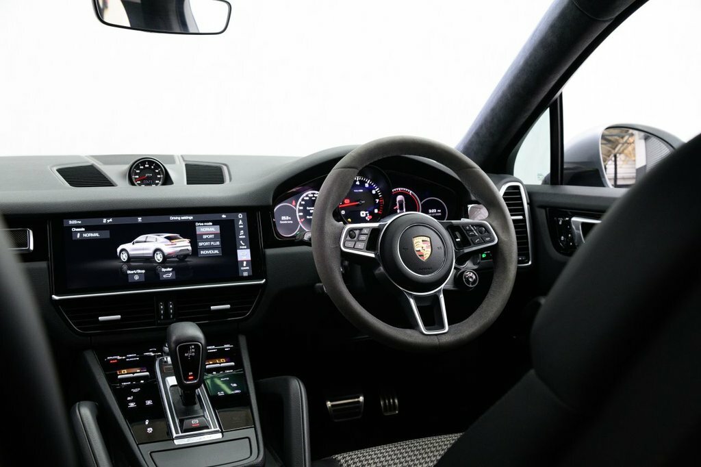 Porsche Cayenne 2.9L S Silver #3