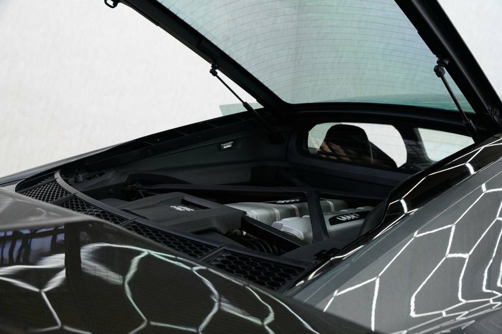 Audi R8 5.2 Fsi V10 Spyder S Tronic Quattro Eur Black #53