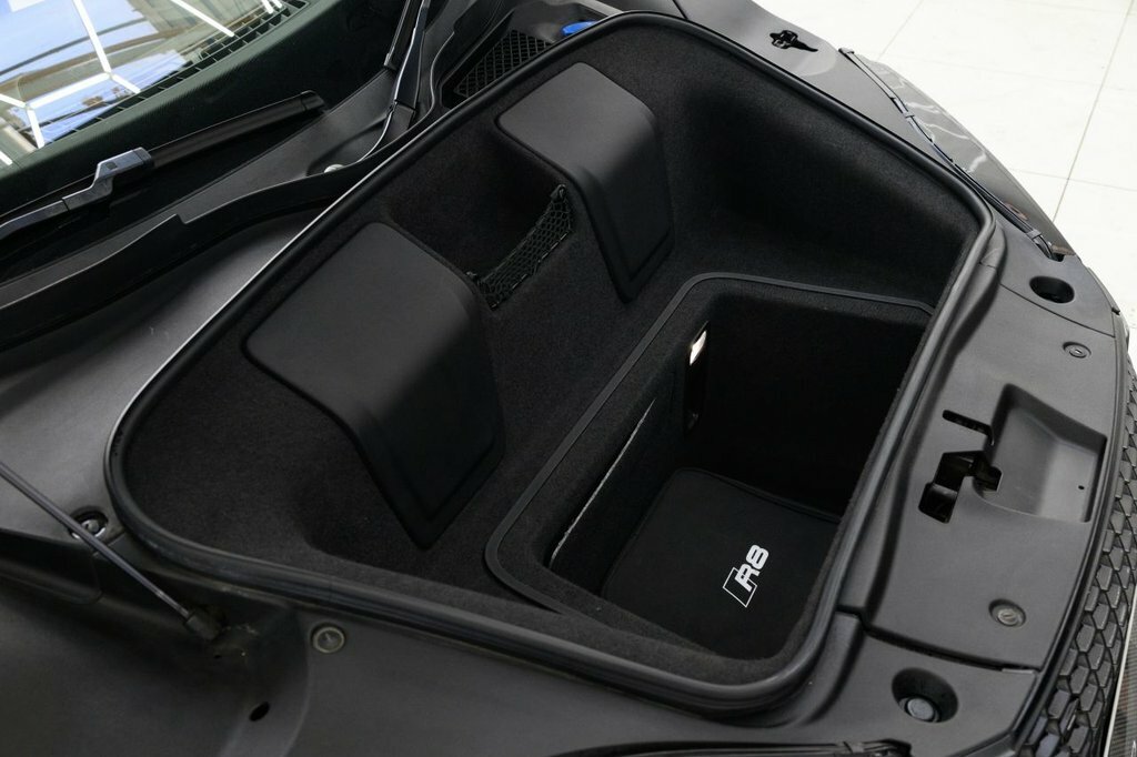 Audi R8 5.2 Fsi V10 Spyder S Tronic Quattro Eur Black #56