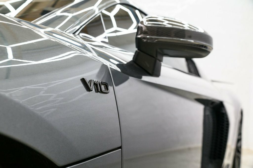 Audi R8 5.2 Fsi V10 Spyder S Tronic Quattro Eur Black #12