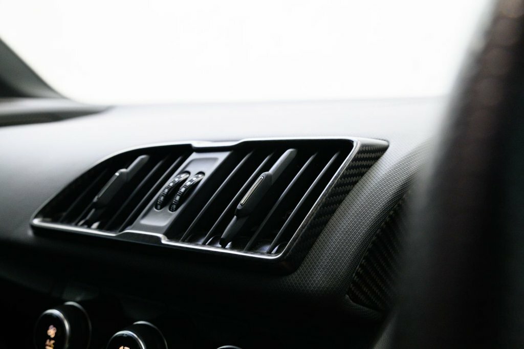 Audi R8 5.2 Fsi V10 Spyder S Tronic Quattro Eur Black #49