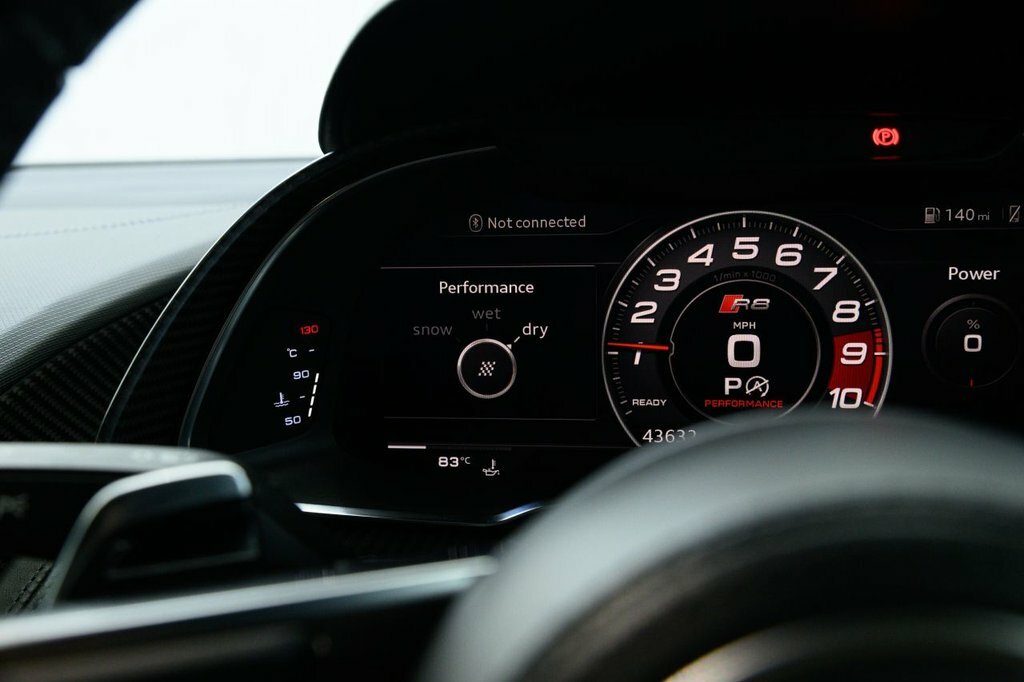 Audi R8 5.2 Fsi V10 Spyder S Tronic Quattro Eur Black #50