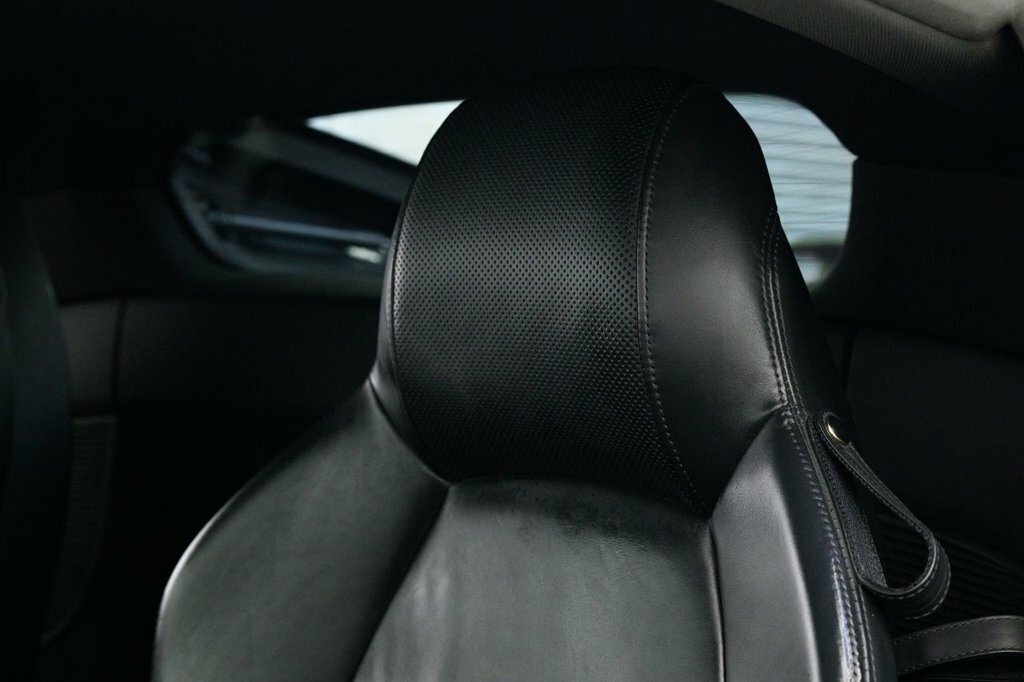 Audi R8 5.2 Fsi V10 Spyder S Tronic Quattro Eur Black #32