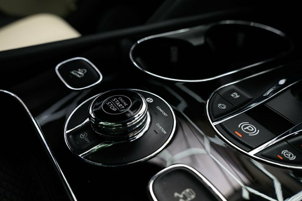 Bentley Bentayga 4.0 V8 S Black Edition Suv 4Wd Eur YP74UKG Black #61