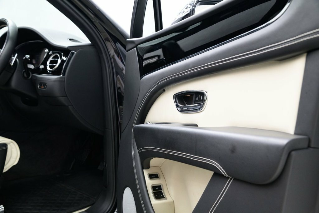 Bentley Bentayga 4.0 V8 S Black Edition Suv 4Wd Eur YP74UKG Black #25