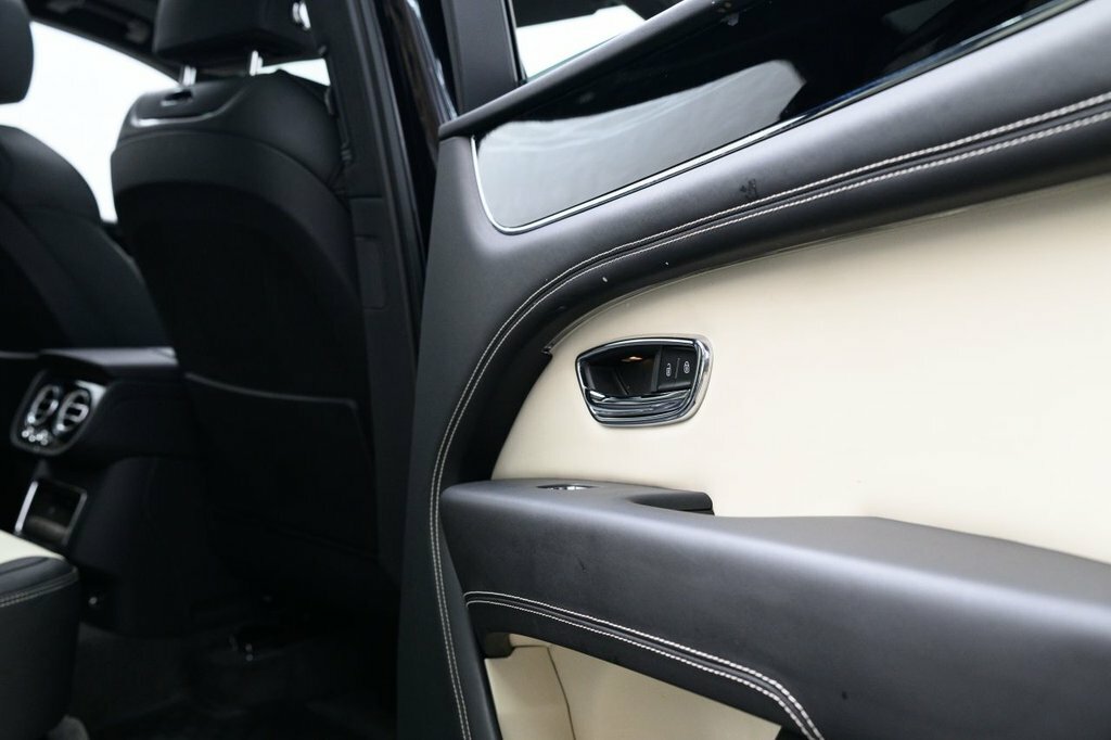 Bentley Bentayga 4.0 V8 S Black Edition Suv 4Wd Eur YP74UKG Black #36