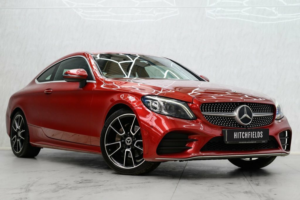 Mercedes-Benz C Class 2L Amg Line Red #2