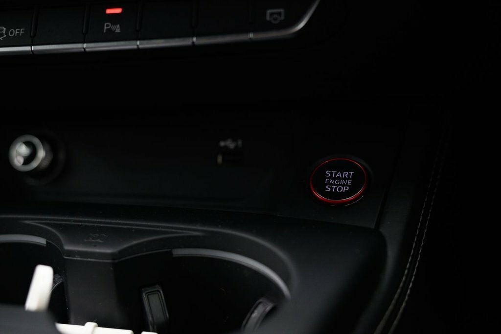 Audi RS4 Avant Estate 2.9 Tfsi V6 - Panroofbangolufsen20s Black #54