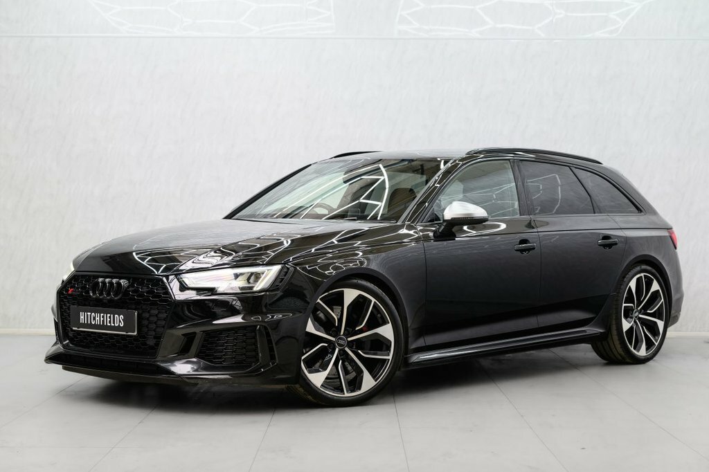 Audi RS4 Avant Estate Black #6