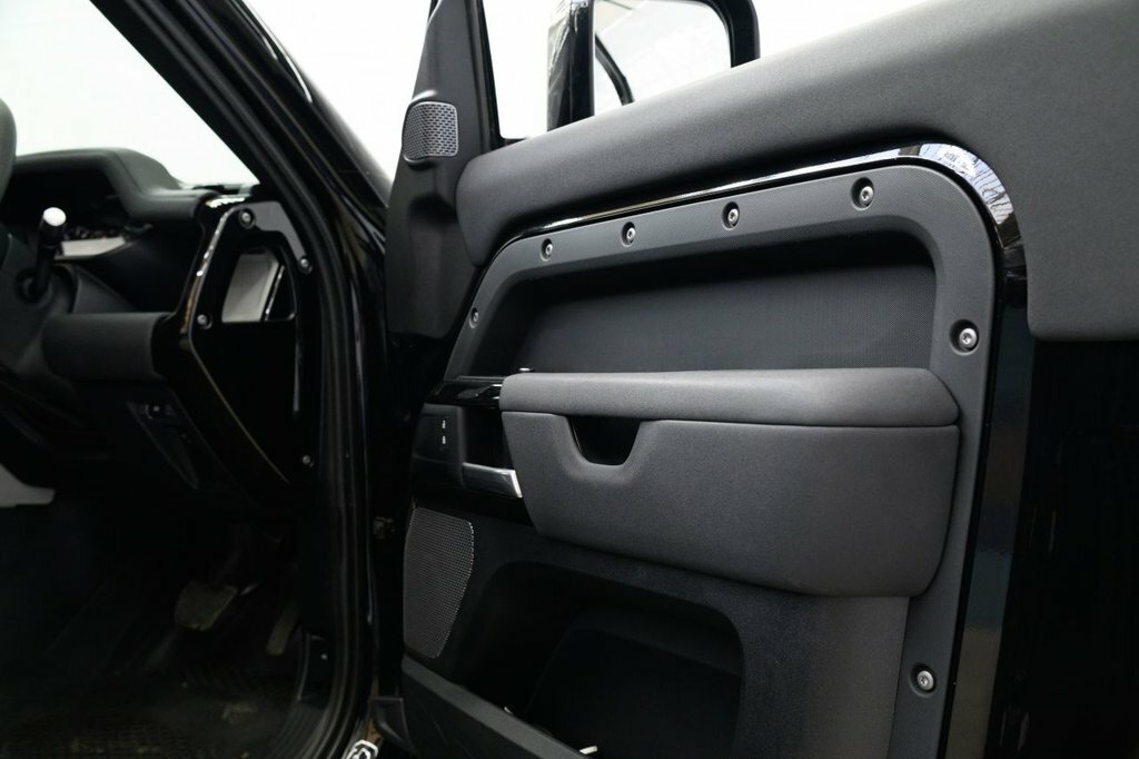 Land Rover Defender 90 3.0 D250 Mhev Se Suv 4Wd Euro 6 S Black #32