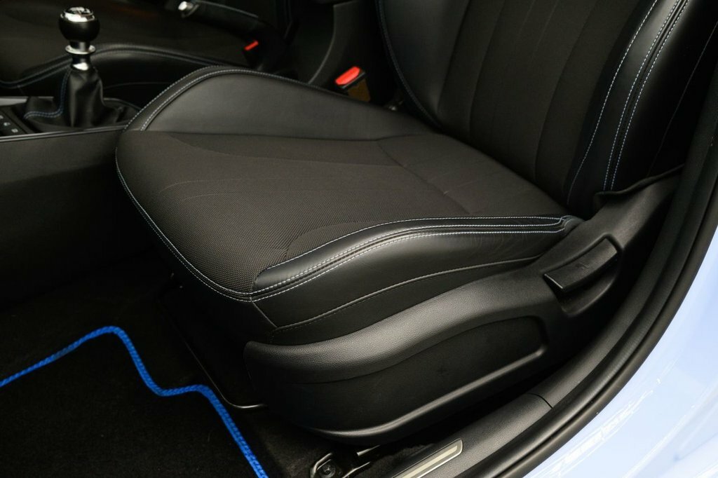 Hyundai I20 Element Blue #28